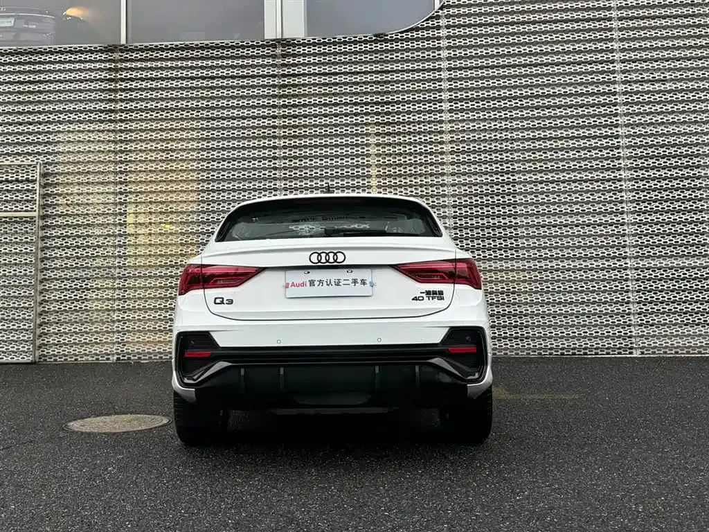 Audi Q3 Sportback — фото 6