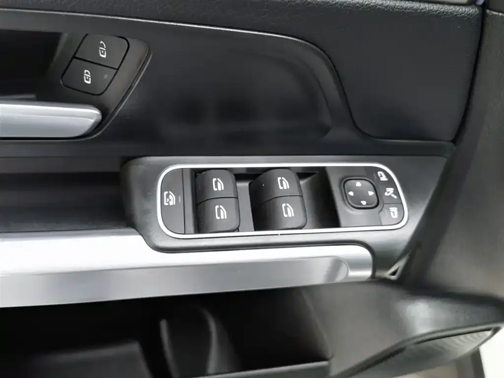 Mercedes-Benz GLB 2024 из CN, фото 9