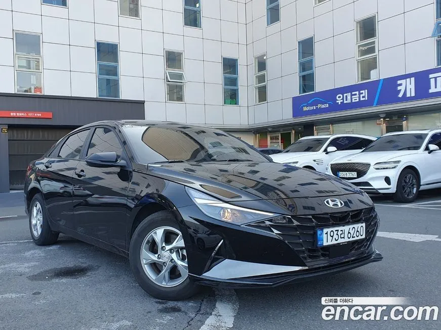 Hyundai AVANTE — фото 1