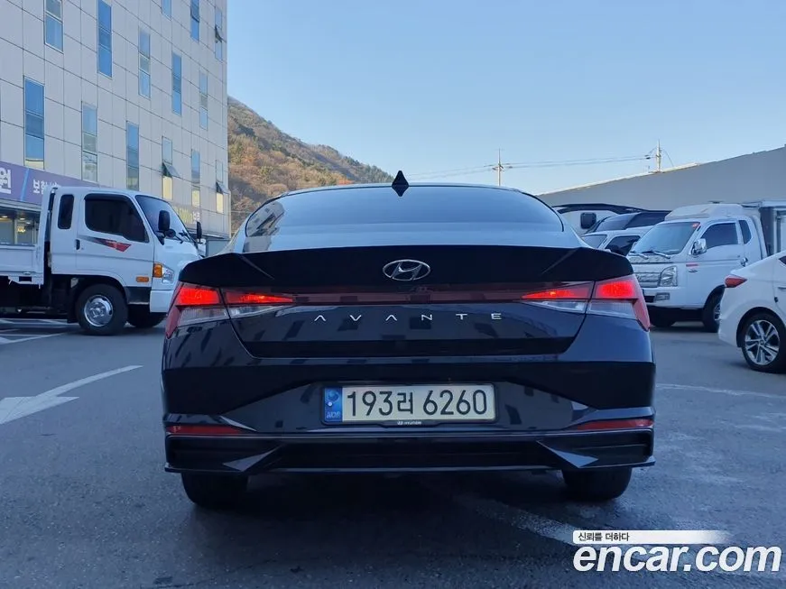 Hyundai AVANTE — фото 6