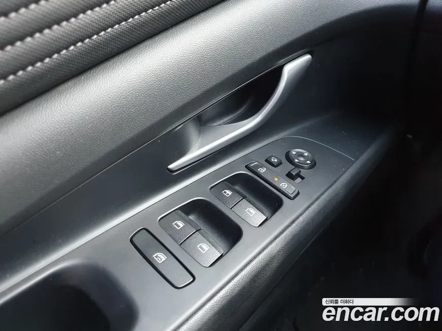 Hyundai AVANTE — фото 8
