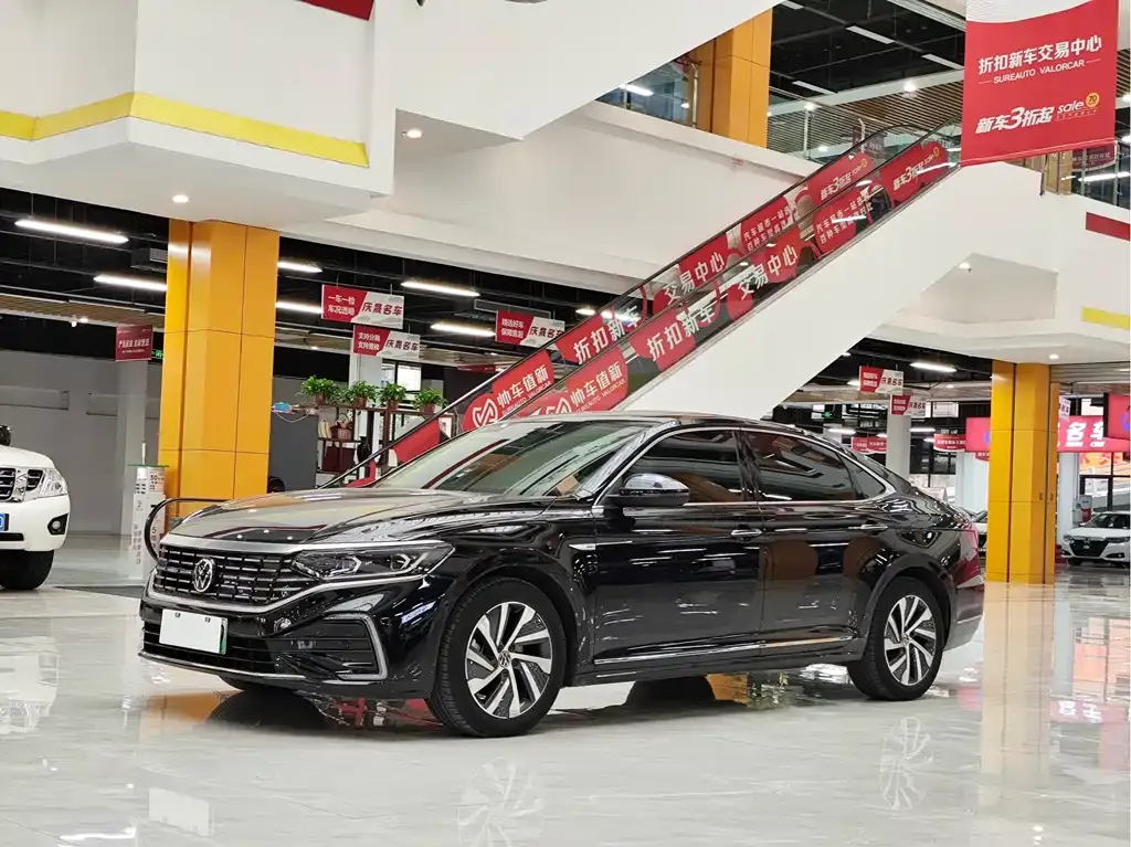 Volkswagen Passat New Energy 2022 из CN, фото 1