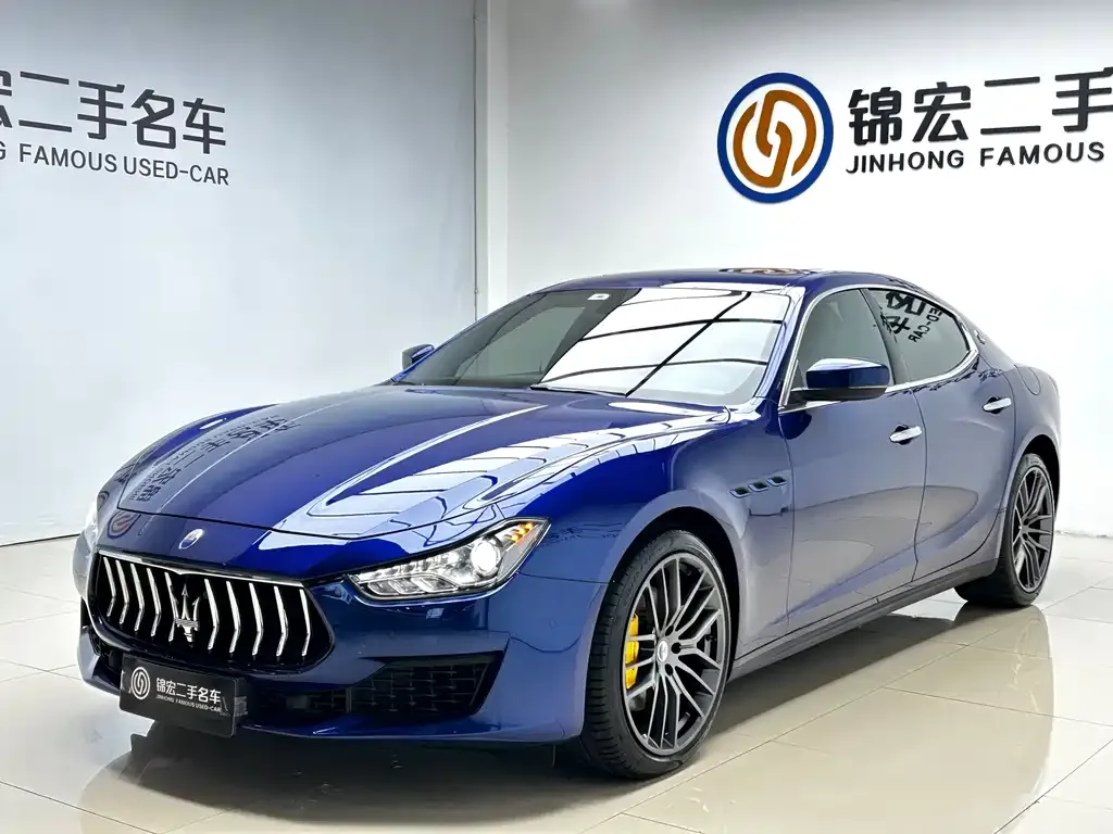 Maserati Ghibli — фото 1