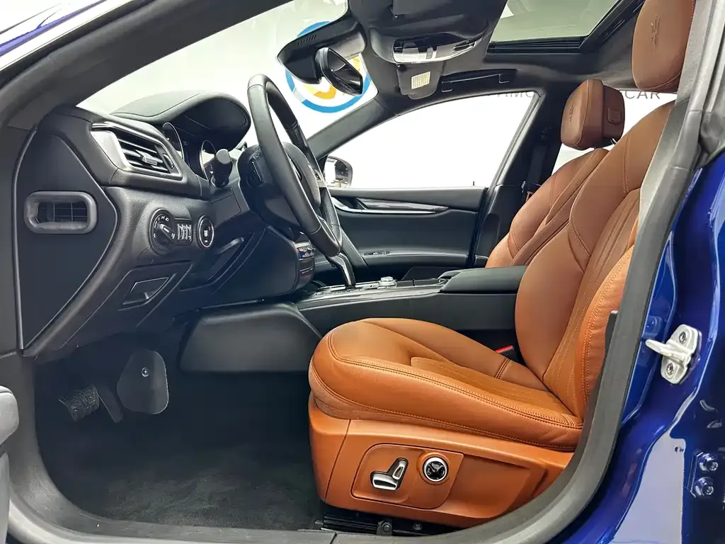 Maserati Ghibli — фото 7
