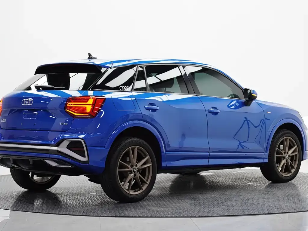 Audi Q2L 2022 из CN, фото 5