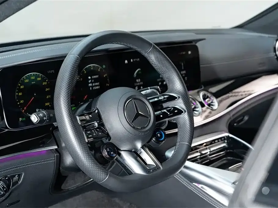 Mercedes-Benz AMG GT — фото 8