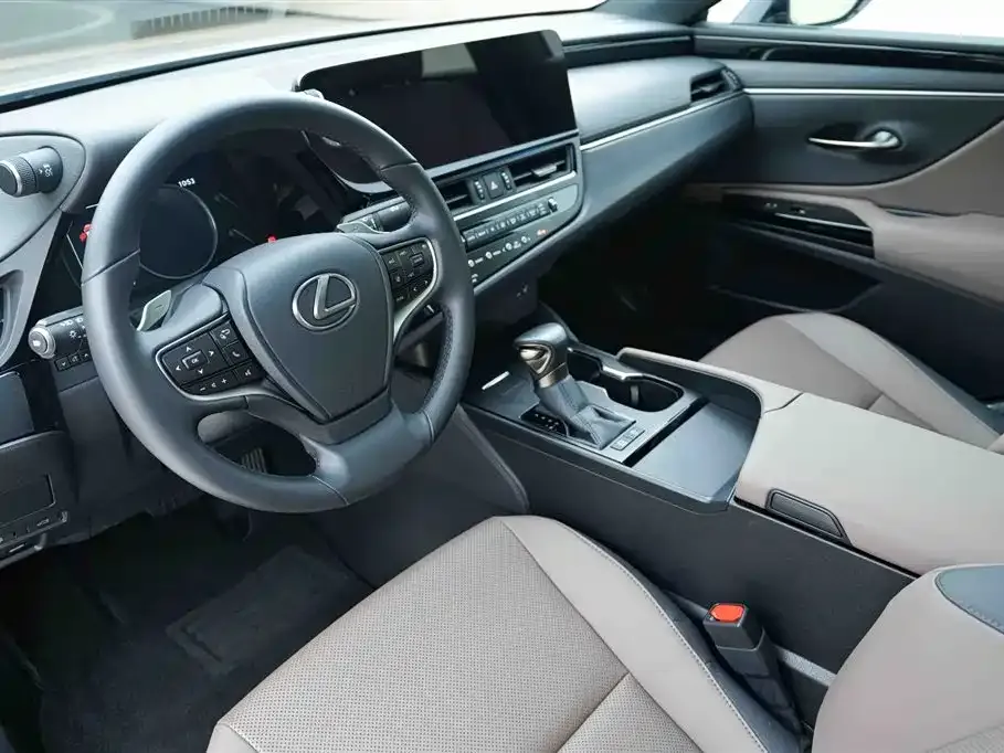 Lexus ES 2023 из CN, фото 10