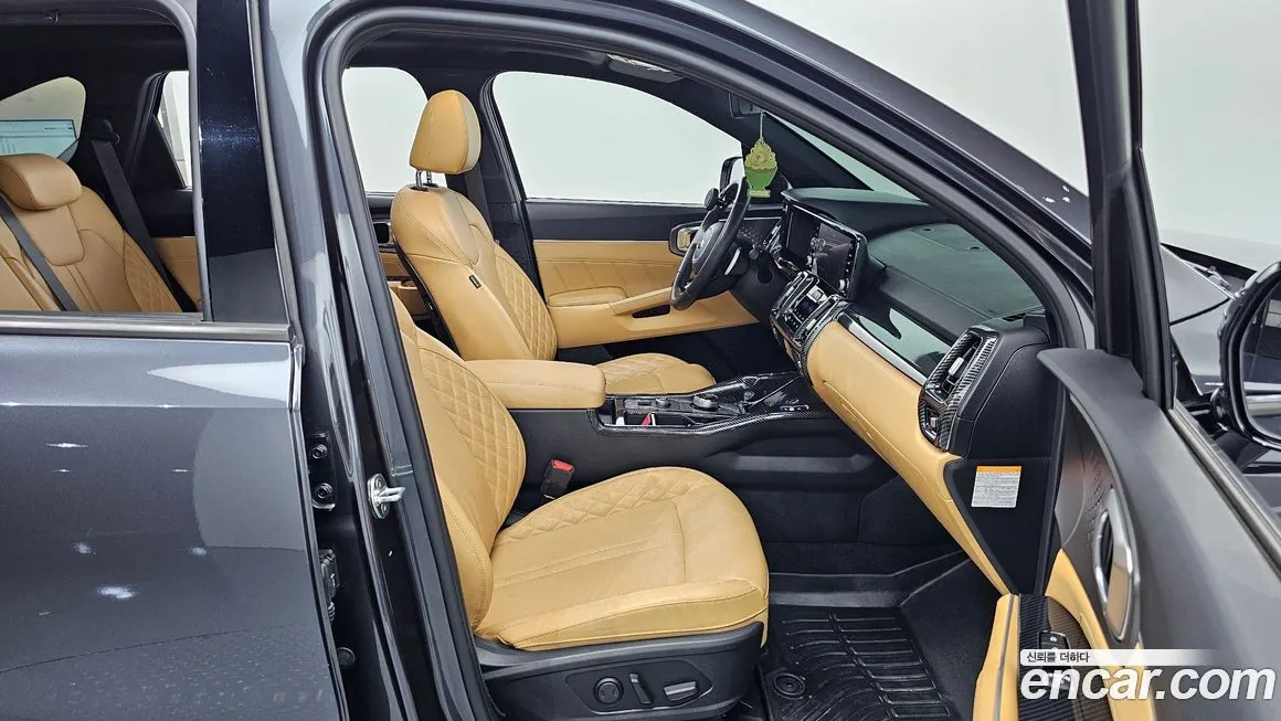 Kia Sorento — фото 10