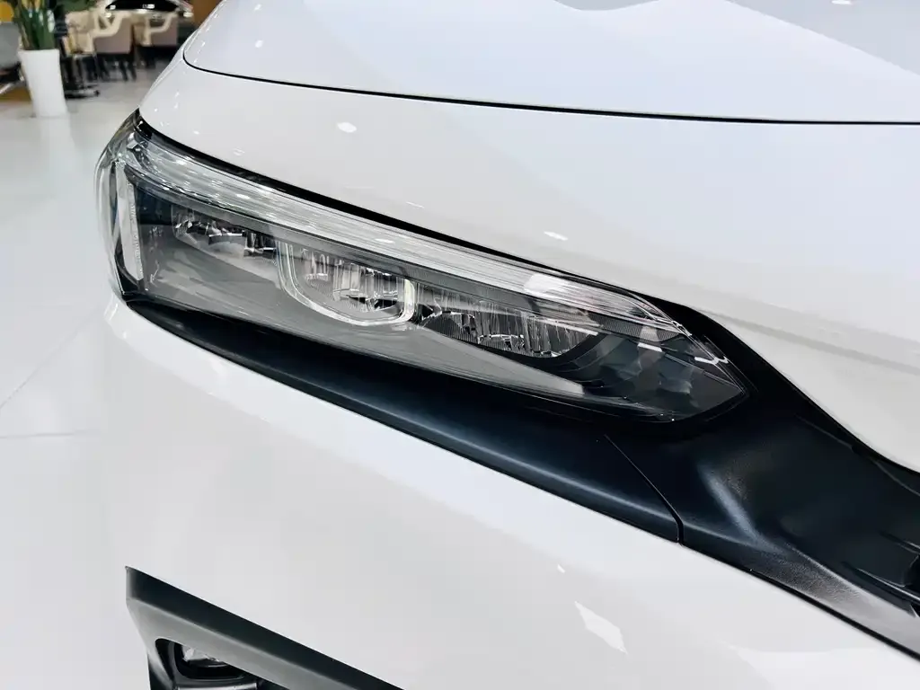 Honda Civic — фото 10