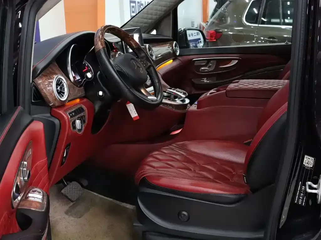 Mercedes-Benz V-Class 2021 из CN, фото 6