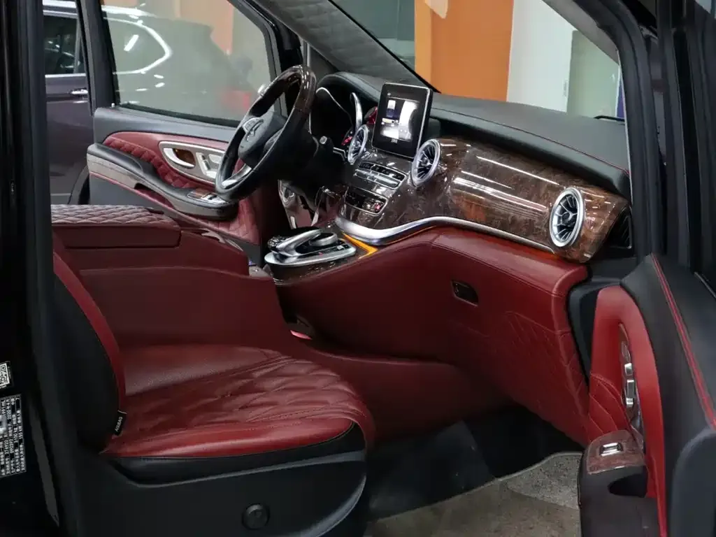 Mercedes-Benz V-Class 2021 из CN, фото 8