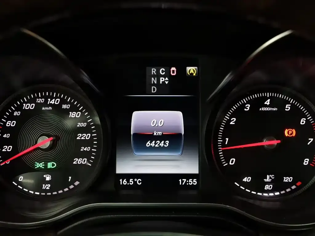 Mercedes-Benz V-Class 2021 из CN, фото 9