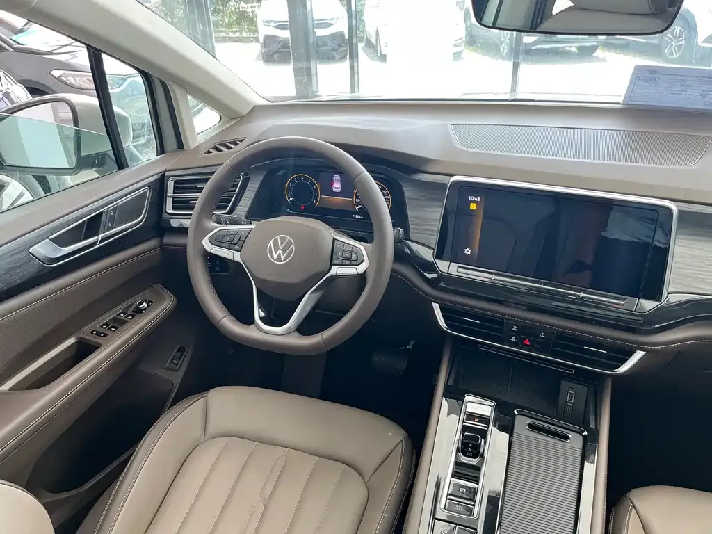 Volkswagen Viloran 2023 из CN, фото 6