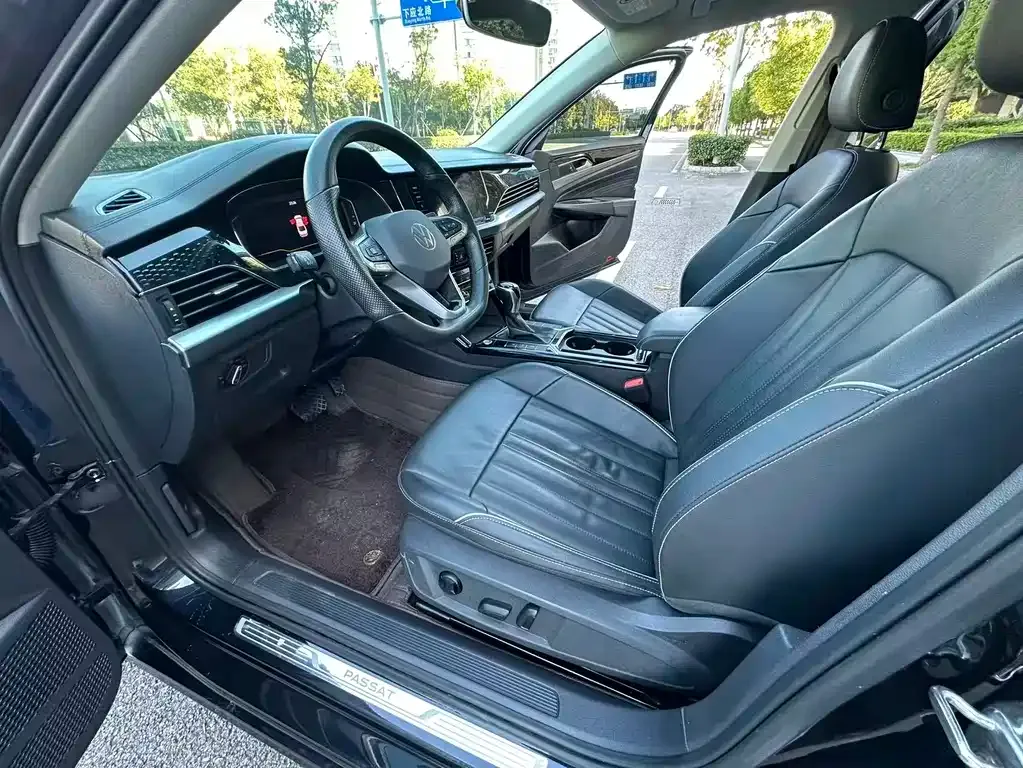 Volkswagen Passat 2022 из CN, фото 4