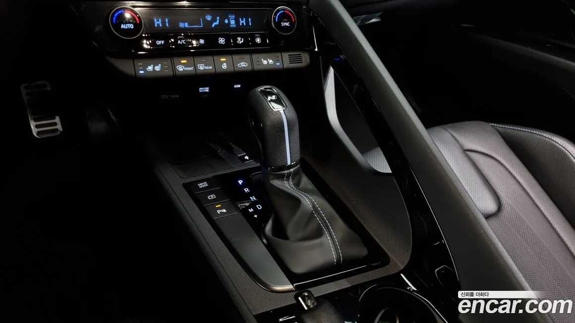 Hyundai AVANTE — фото 9