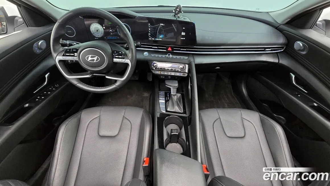 Hyundai AVANTE — фото 7