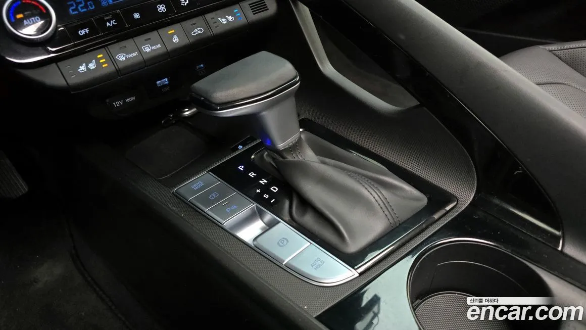 Hyundai AVANTE — фото 9