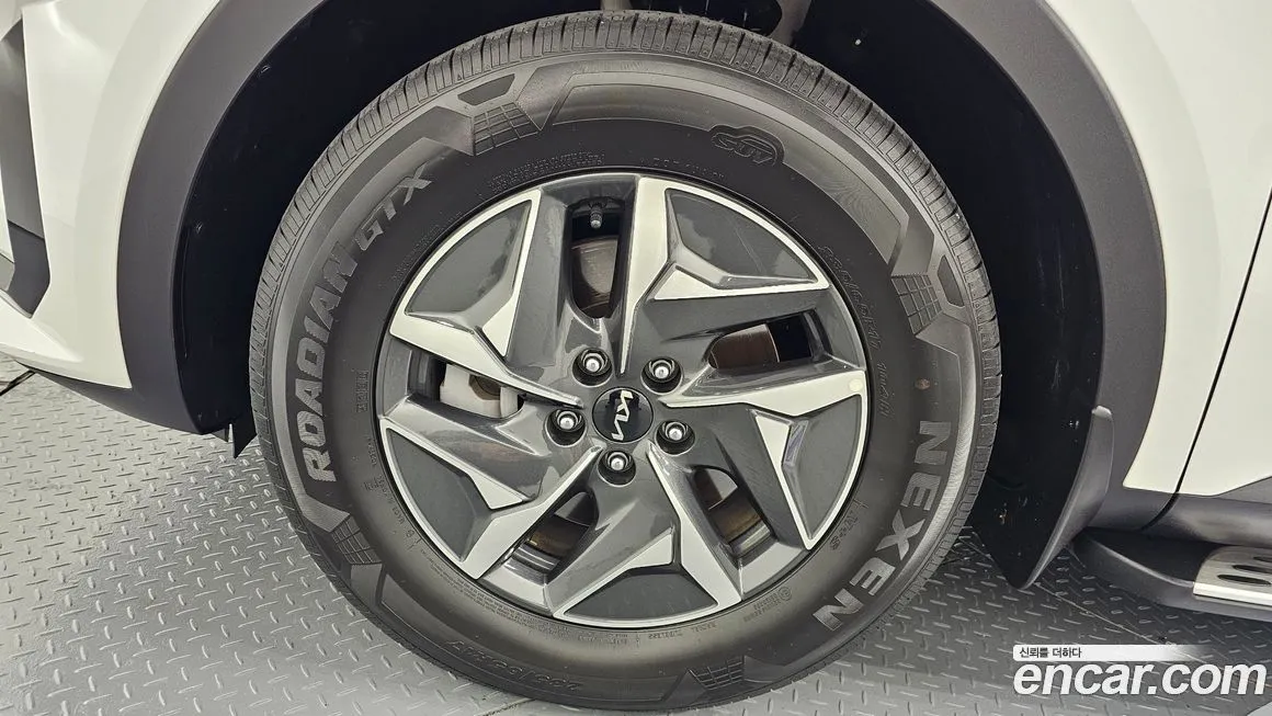 Kia Sorento — фото 5