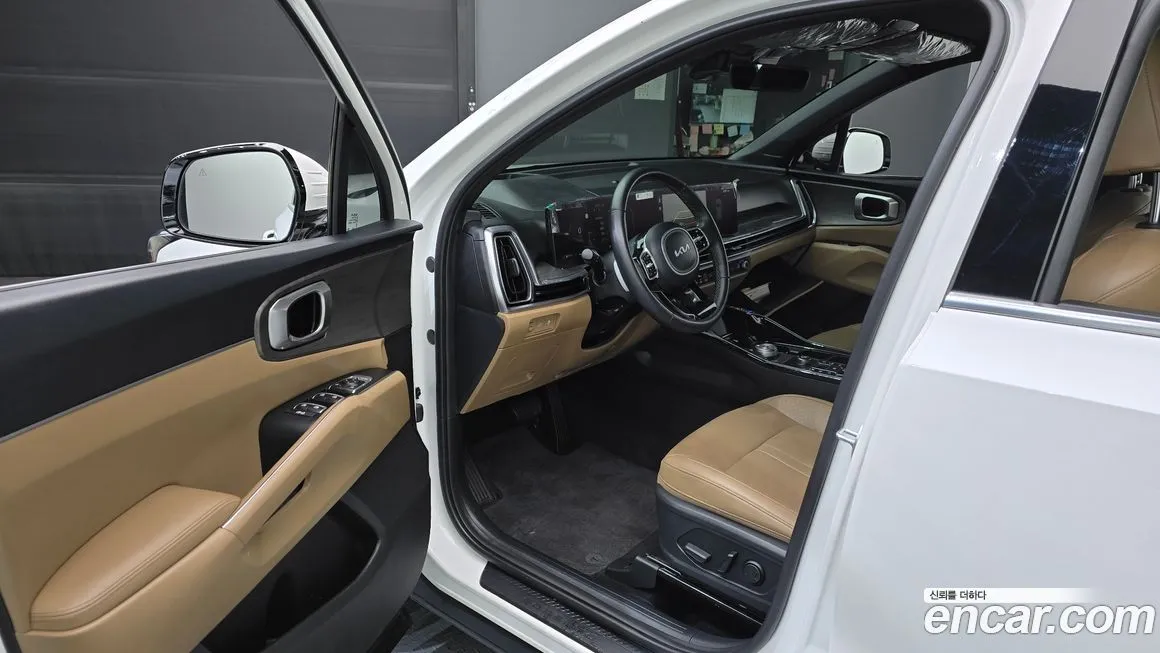 Kia Sorento — фото 10