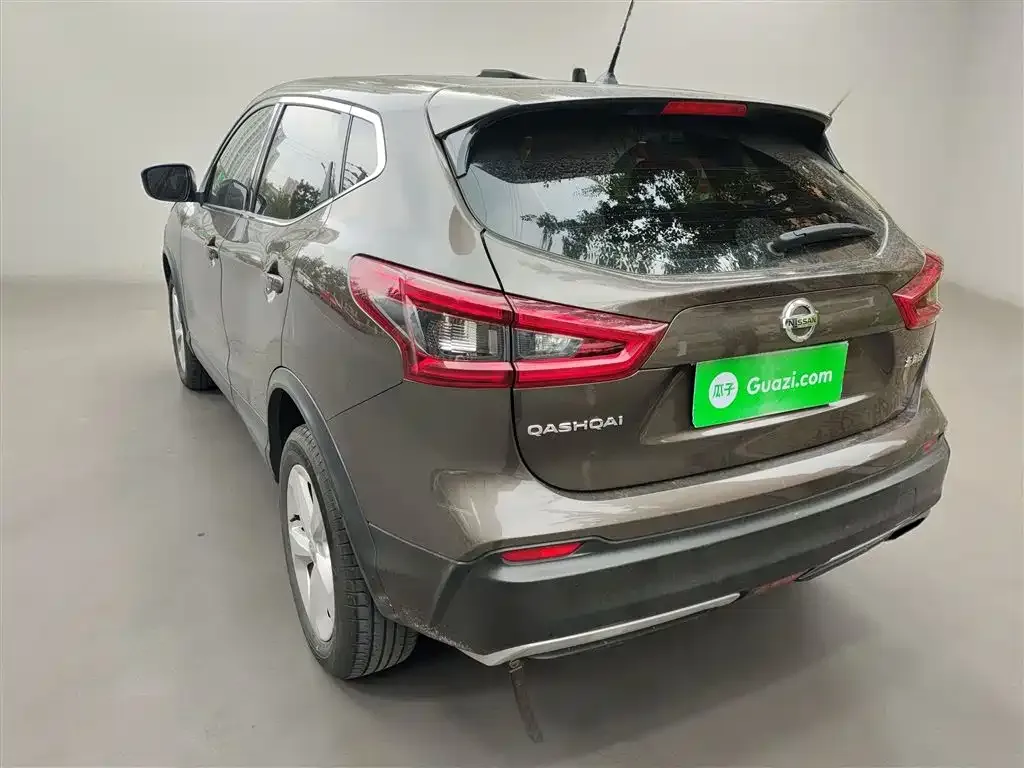 Nissan Qashqai — фото 5