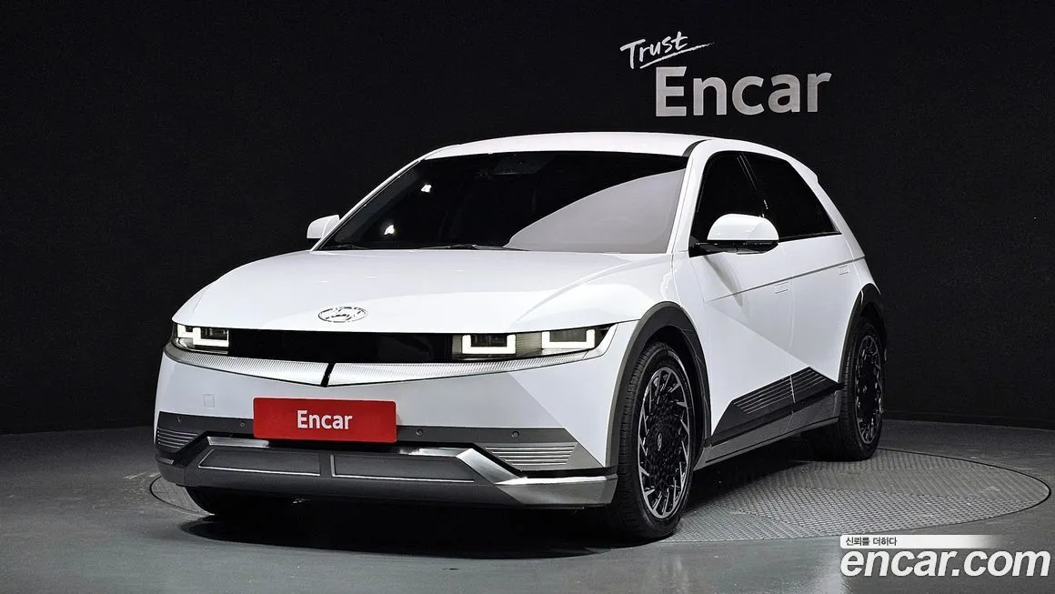 Hyundai Ioniq5 — фото 1