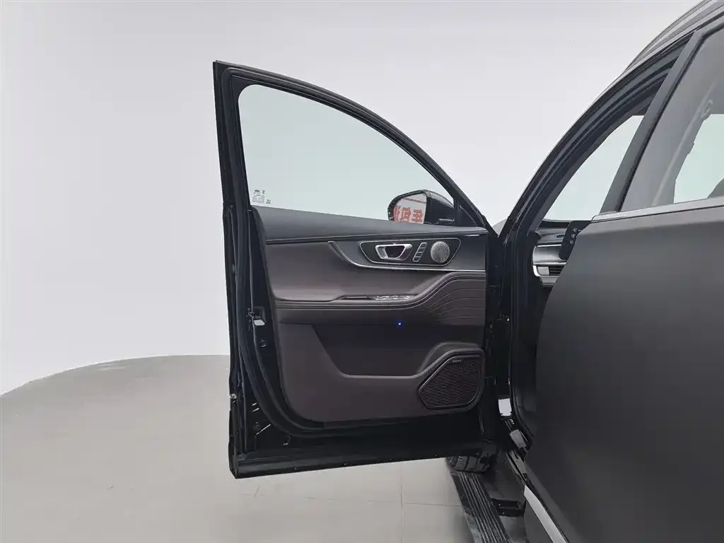Chery Tiggo 8 PRO — фото 8