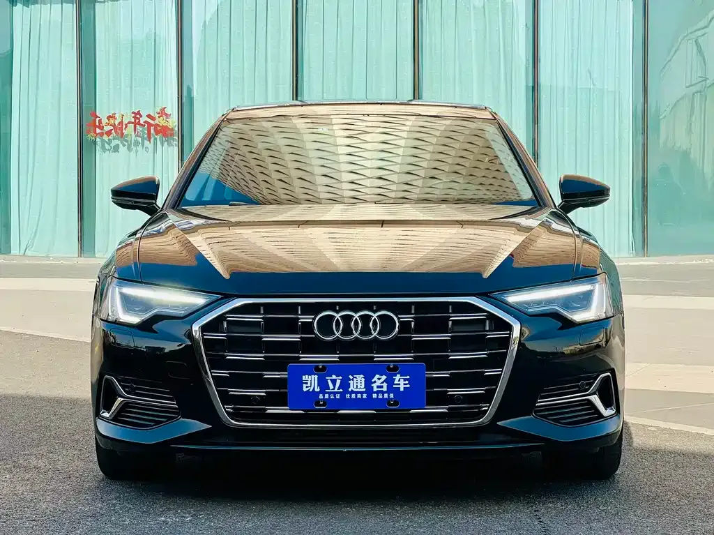 Audi A6L 2023 из CN, фото 2