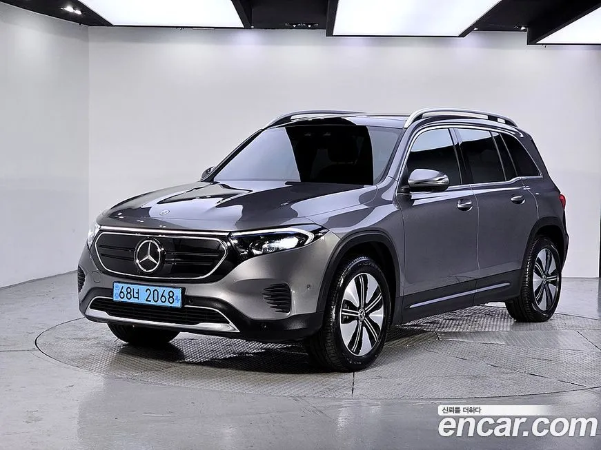 Mercedes-Benz EQB