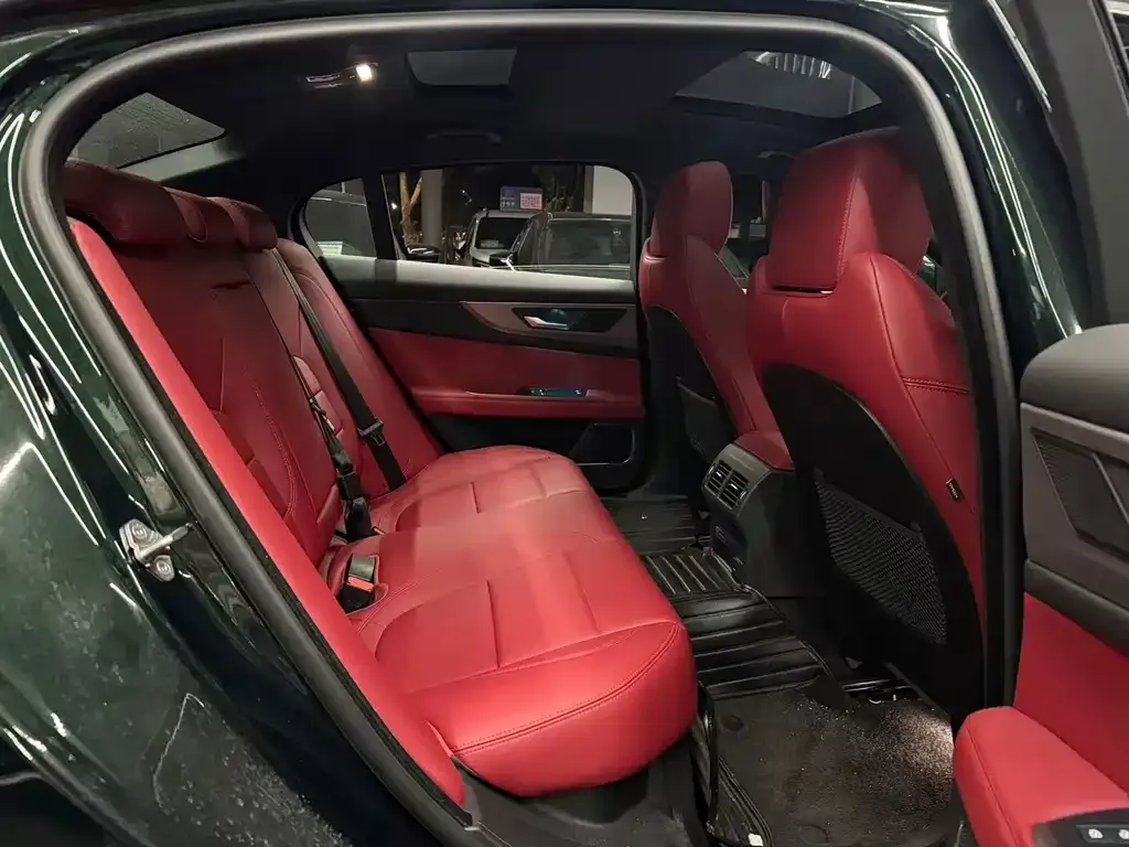 Jaguar XEL 2023 из CN, фото 6