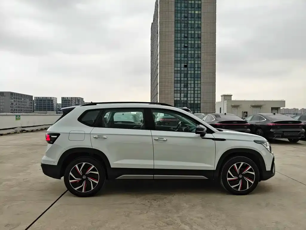Volkswagen Tharu 2024 из CN, фото 4