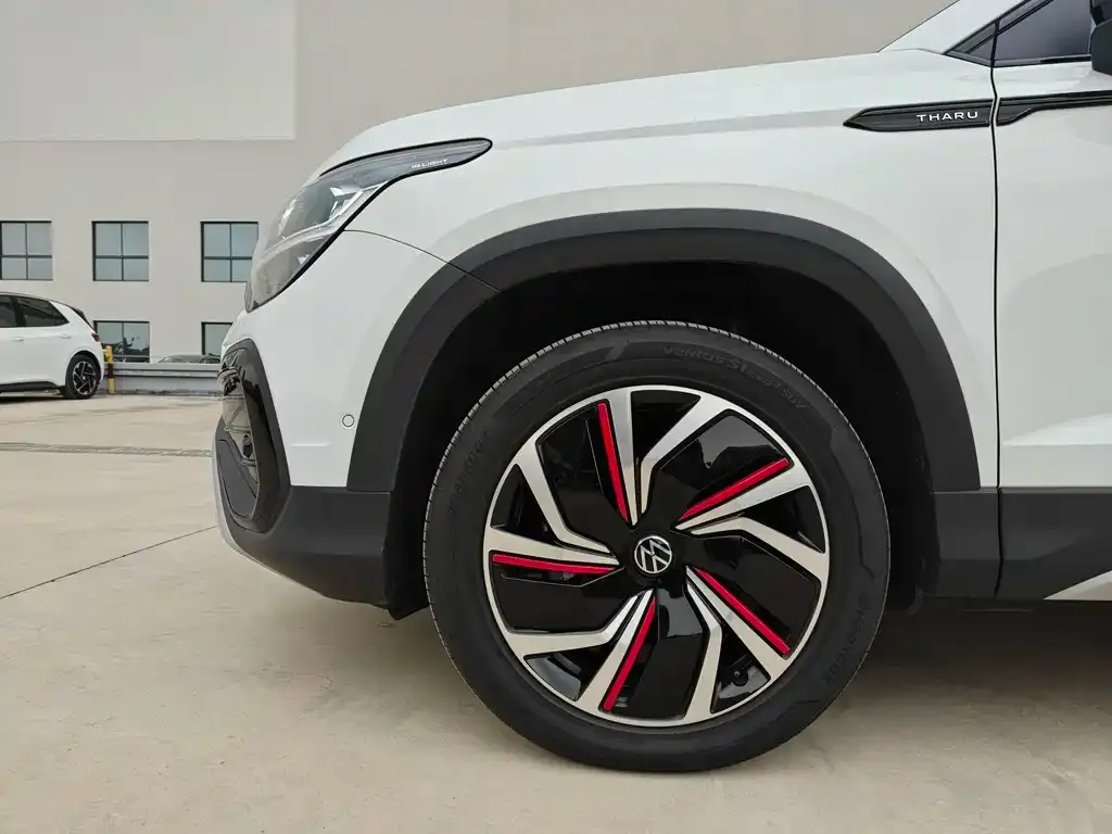 Volkswagen Tharu 2024 из CN, фото 9