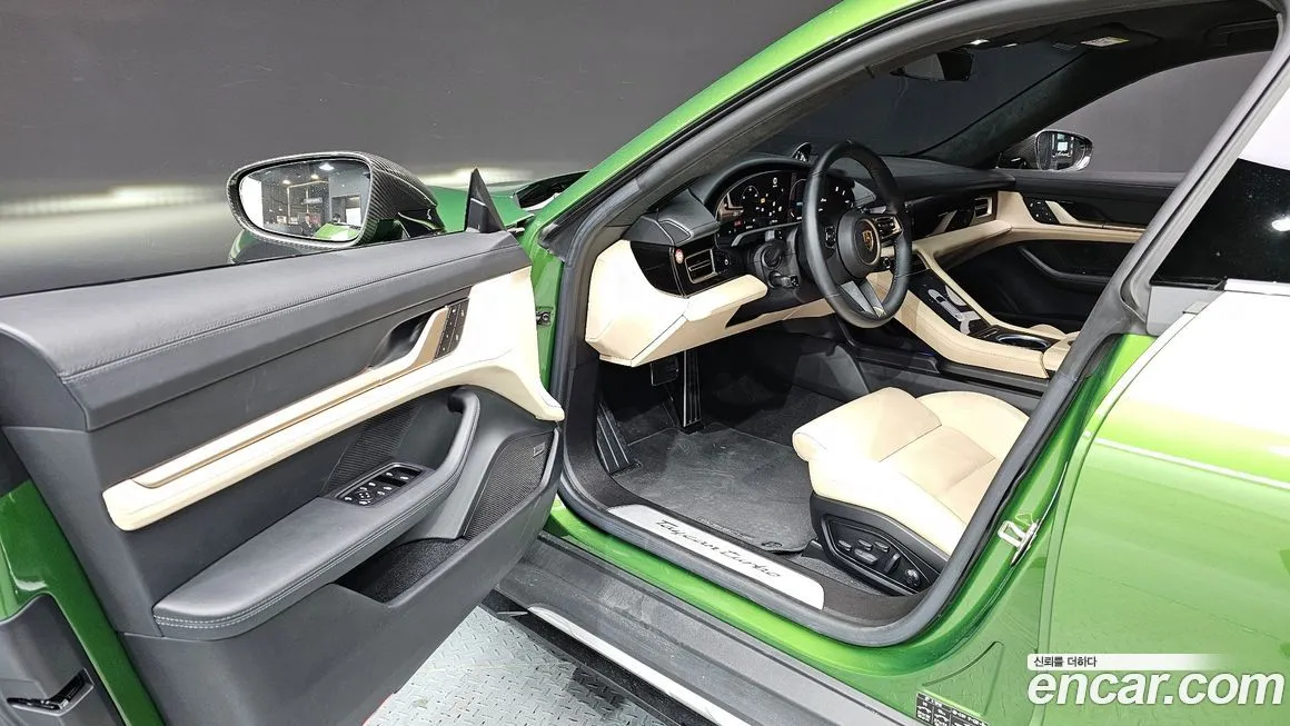 Porsche Taycan 2022 из KR, фото 10
