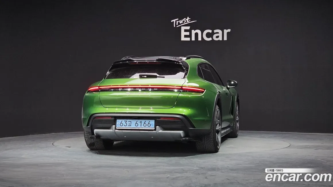 Porsche Taycan 2022 из KR, фото 4