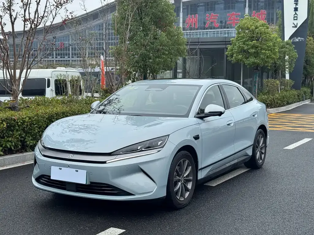 BYD Qin L — фото 3