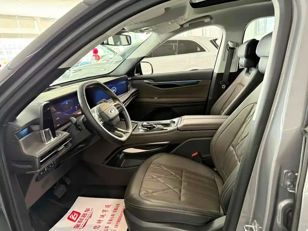 Ford Edge — фото 4