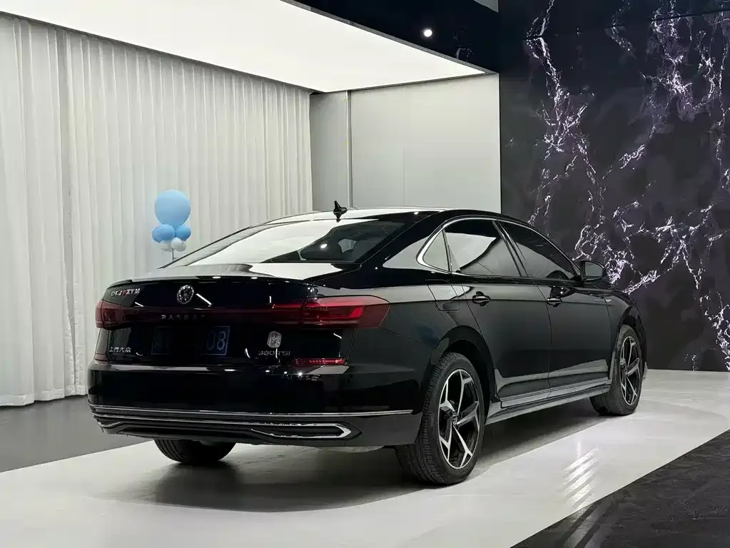 Volkswagen Passat — фото 4
