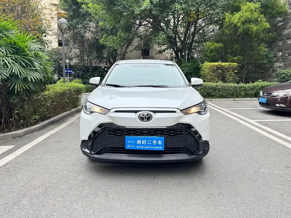 Toyota Frontlander — фото 2