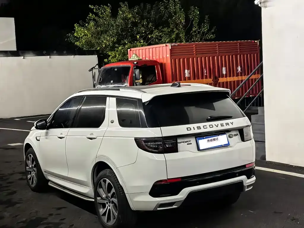 Land Rover Discovery Sport — фото 10