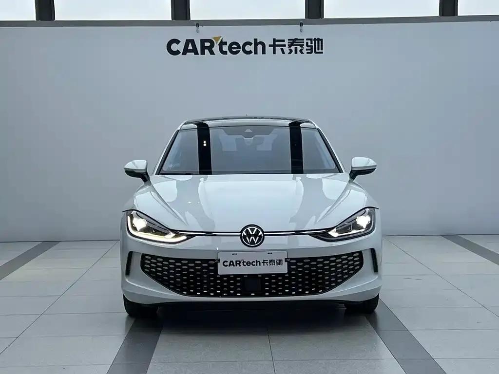 Volkswagen Lamando 2024 из CN, фото 3