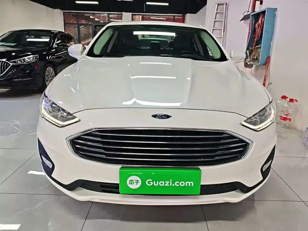 Ford Mondeo 2021 из CN, фото 3