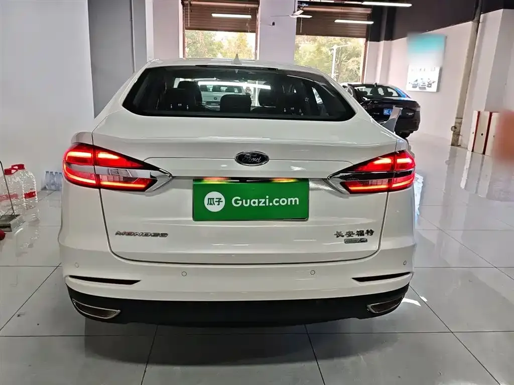 Ford Mondeo 2021 из CN, фото 6
