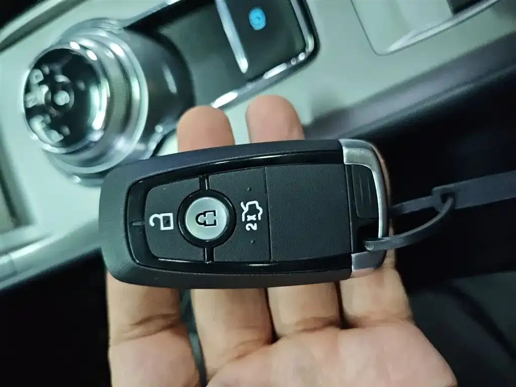 Ford Mondeo 2021 из CN, фото 9
