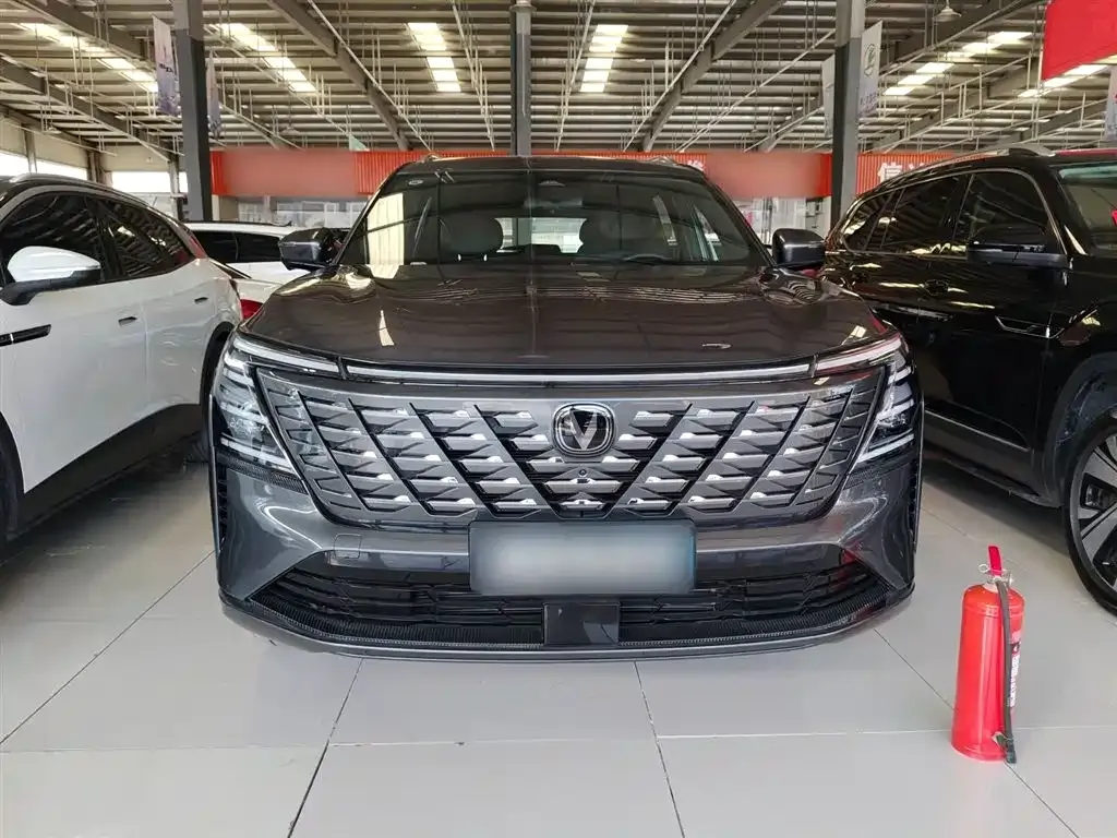 Changan CS75PLUS 2024 из CN, фото 3
