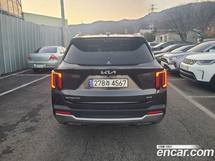 Kia Sorento — фото 4