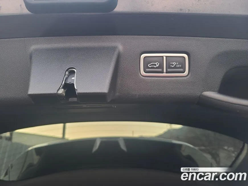 Kia Sorento — фото 7