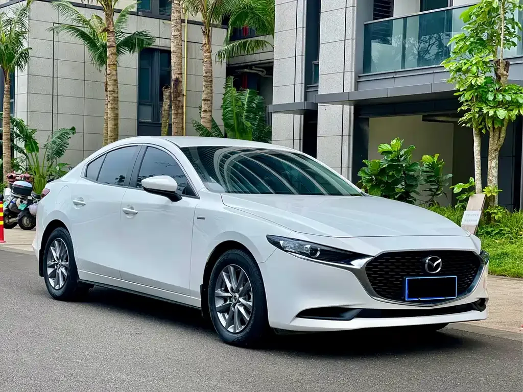 Mazda 3 Axela 2021 из CN, фото 3