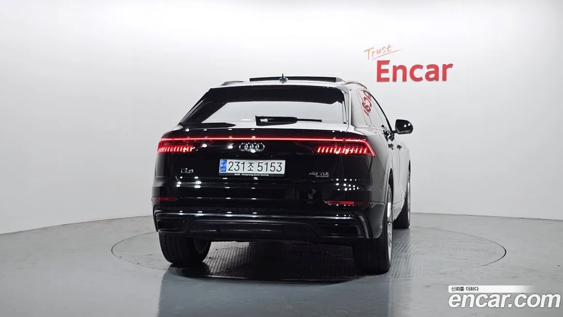 Audi Q8 2023 из KR, фото 4