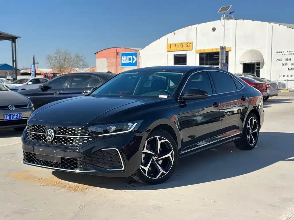 Volkswagen Passat 2024 из CN, фото 1