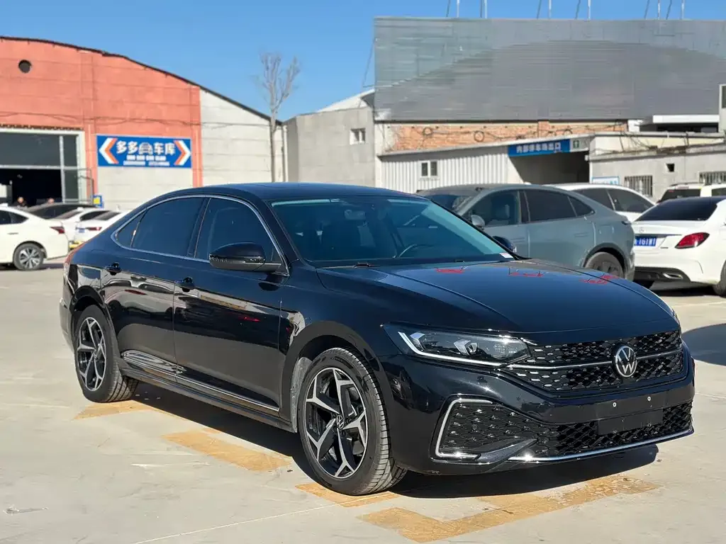 Volkswagen Passat 2024 из CN, фото 3