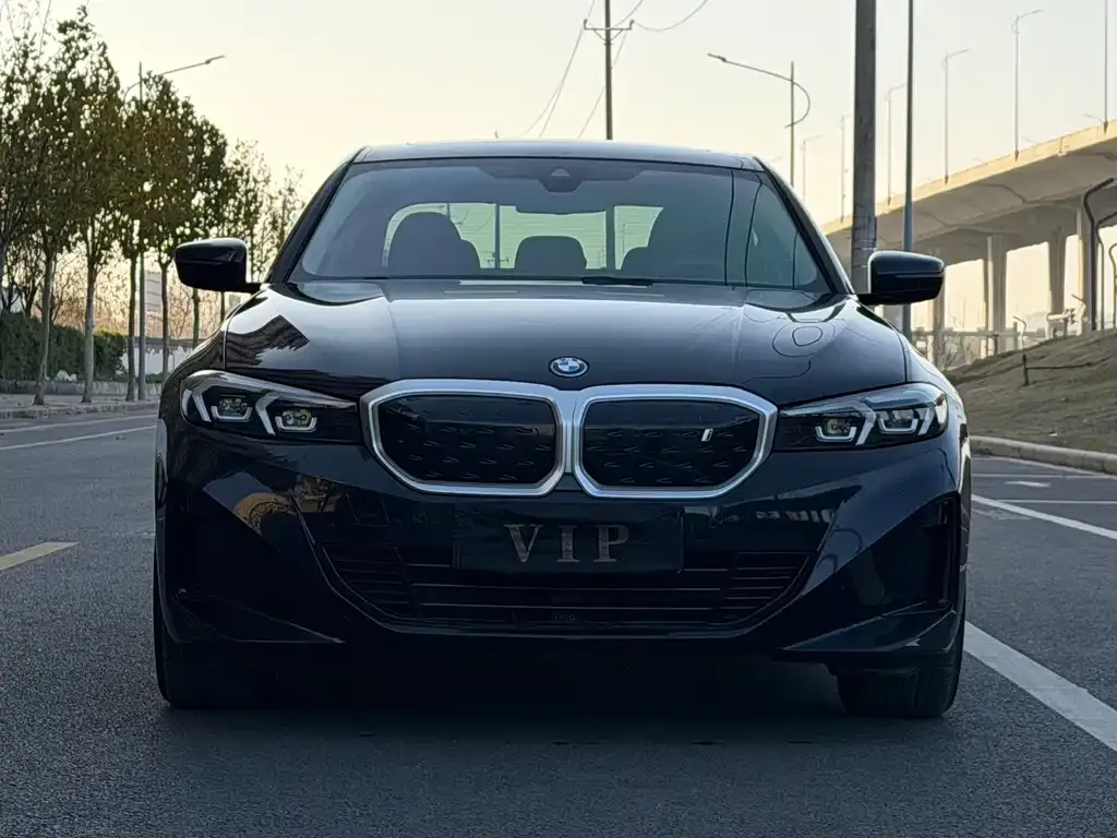 BMW i3 2023 из CN, фото 2